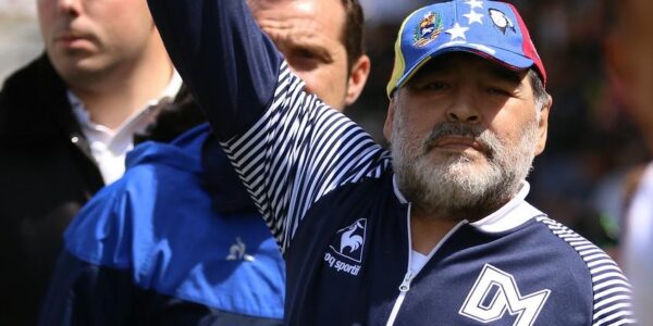 Maradona y el Sipreba