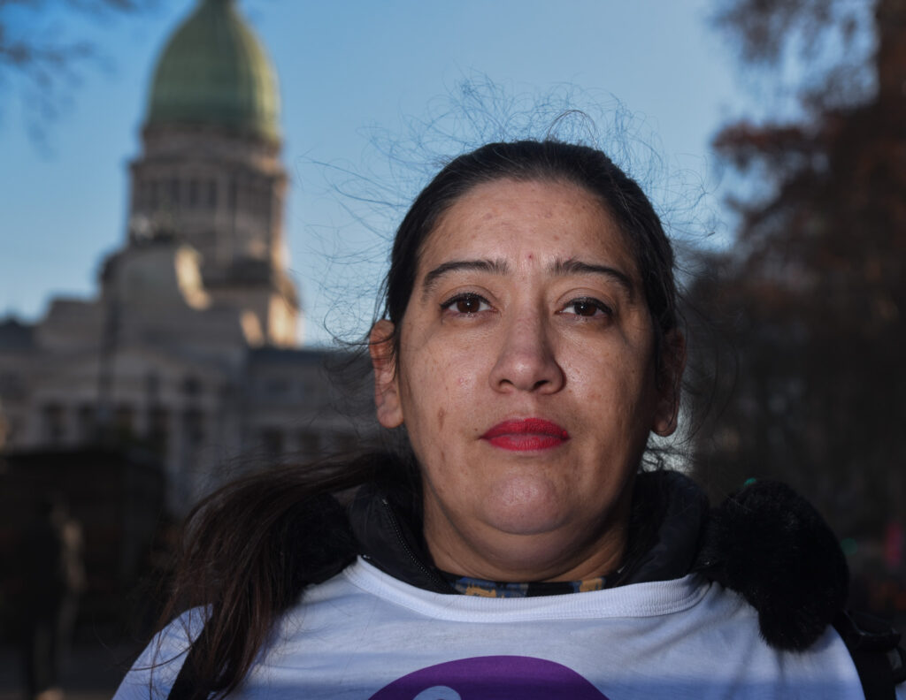 Familias y trabajadores del Garrahan se unen para frenar el ajuste y defender la salud pública.
